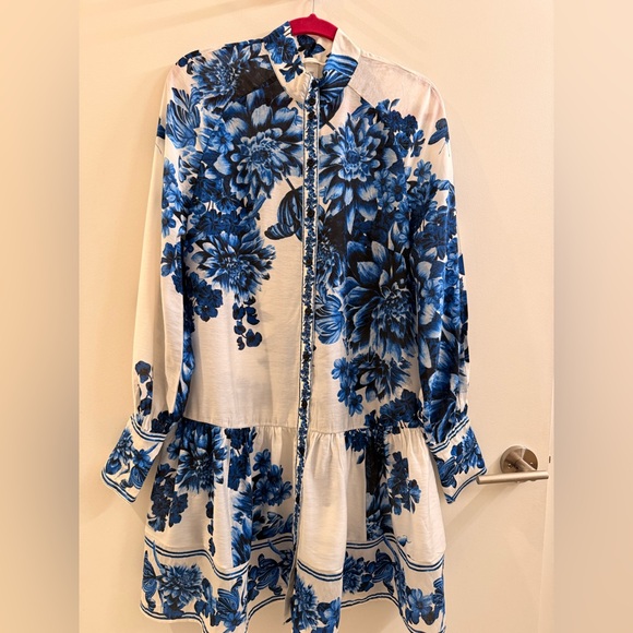 Chic Blue Floral Midi Dress - Picture 5 of 6